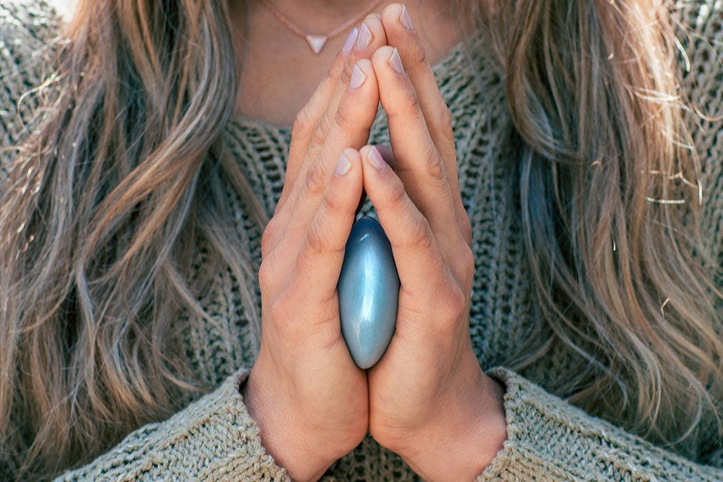 All Blogs-Crystals for Overcoming Sadness: Transforming Sadness into Happiness-GEMROCKY