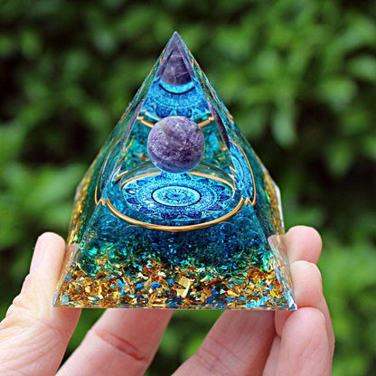 33 Styles of Resin Seven Chakra 6cm Universe Pyramids Ornaments GEMROCKY-Decoration-Universe14-