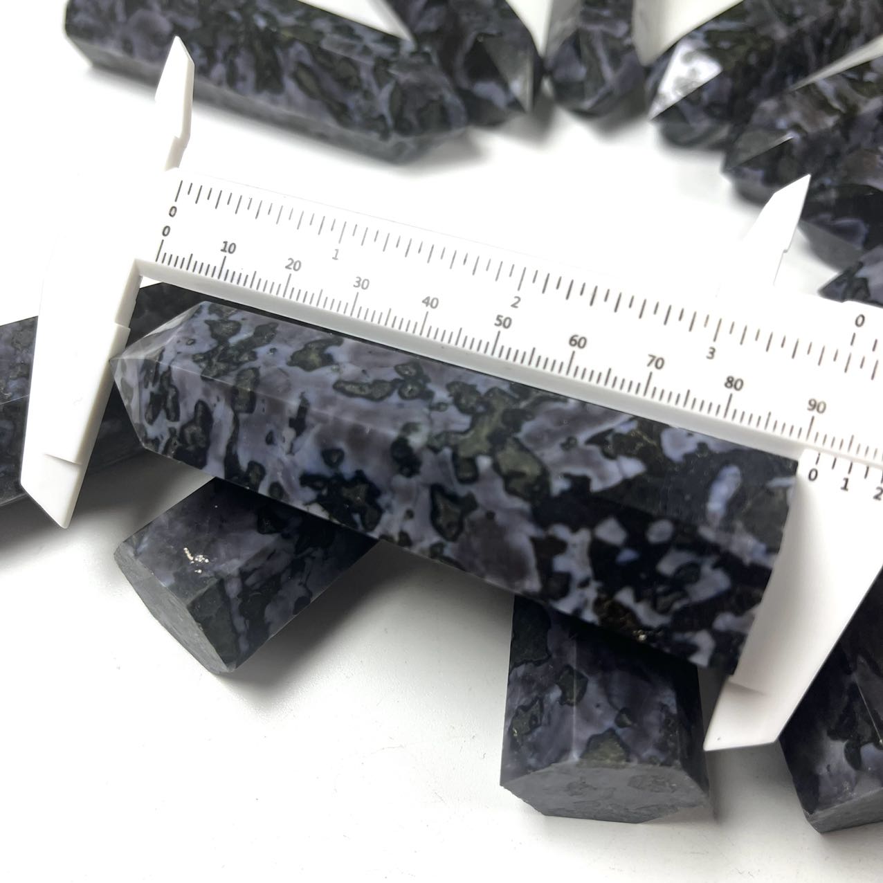 Gabbro Point Wands GEMROCKY-Point Wands-