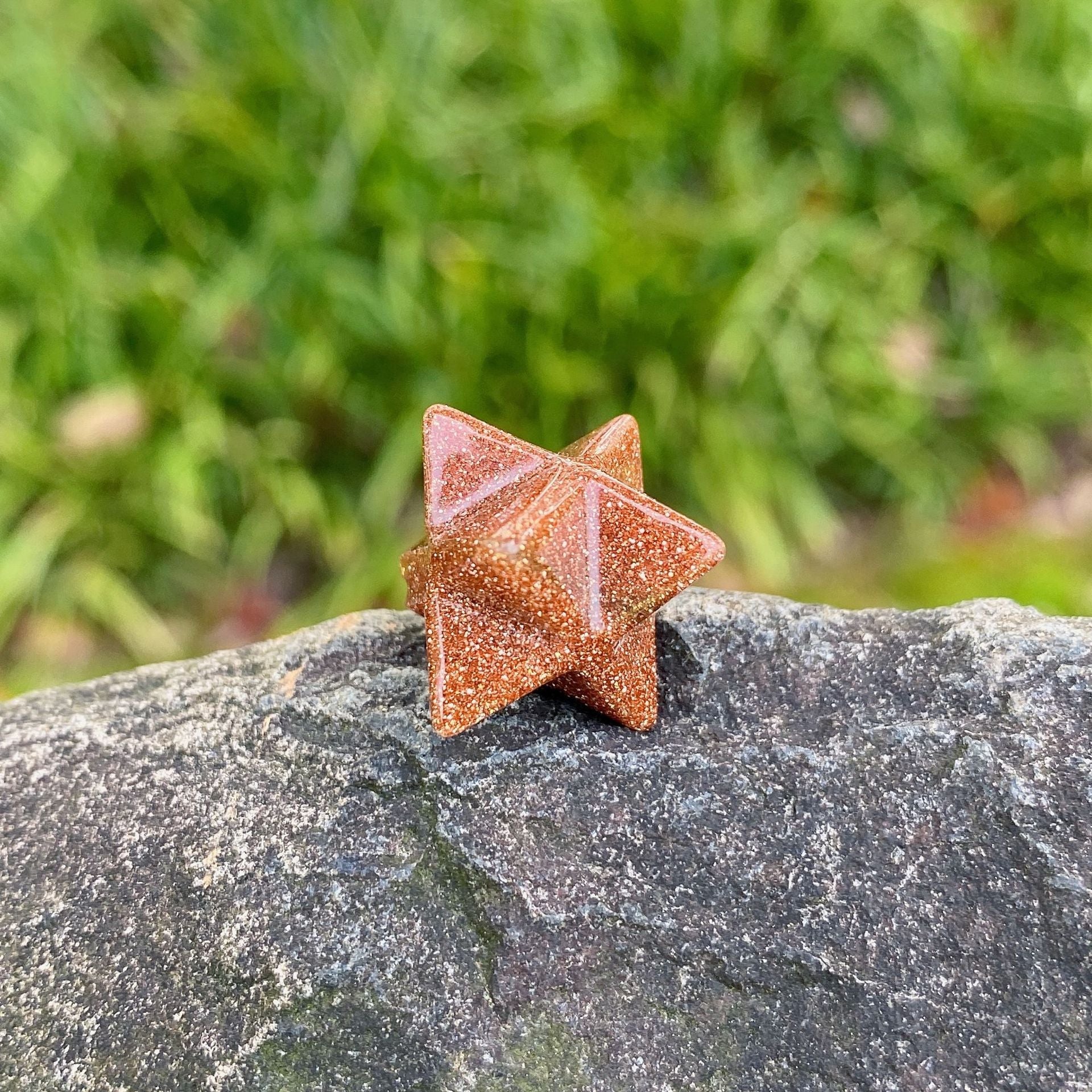 Mini Crystal 2cm Merkabah Carvings GEMROCKY-Carvings-Gold Sandstone-