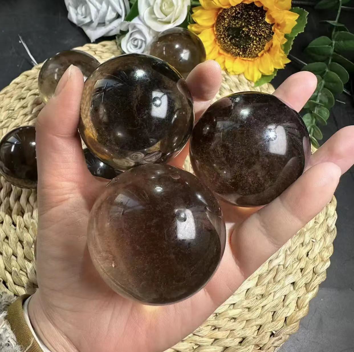 Smoky Quartz Spheres GEMROCKY-Spheres-