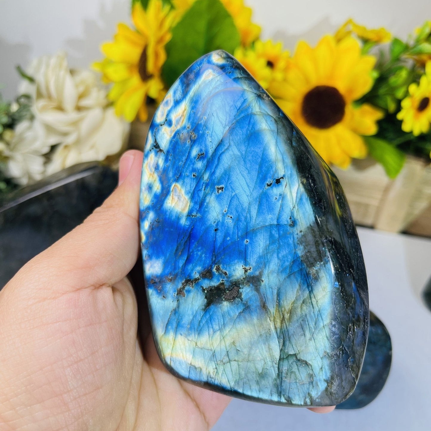 Strong Blue Flash Labradorite Ornaments GEMROCKY-Decoration-