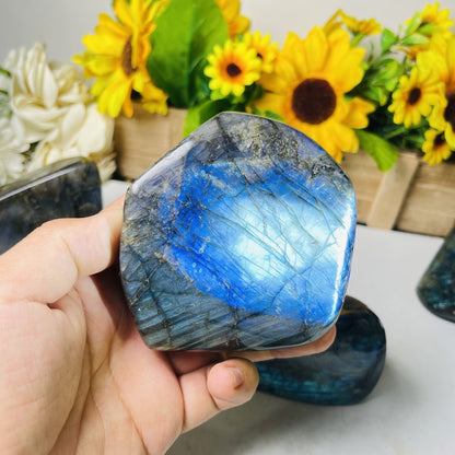 Strong Blue Flash Labradorite Ornaments GEMROCKY-Decoration-