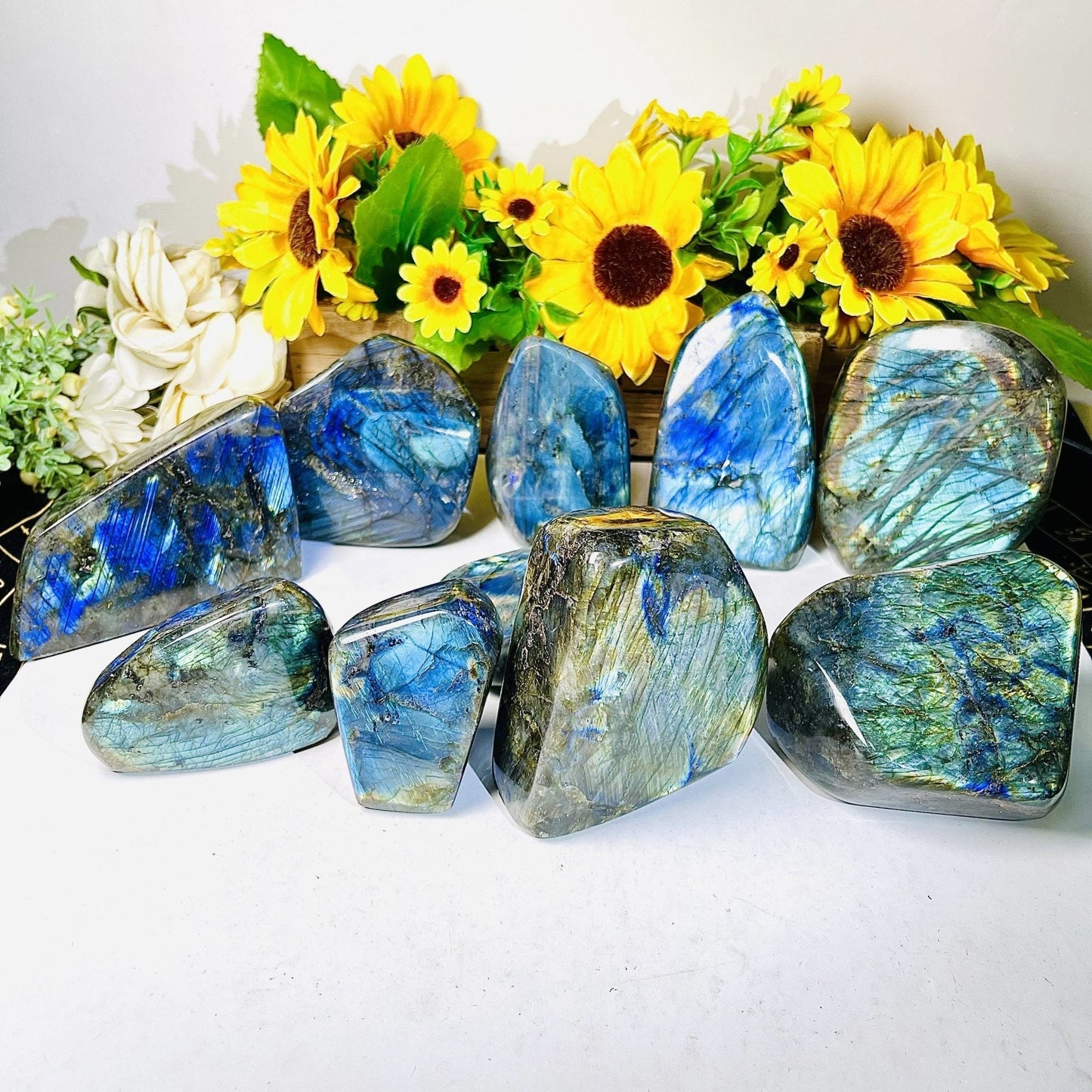 Strong Blue Flash Labradorite Ornaments GEMROCKY-Decoration-