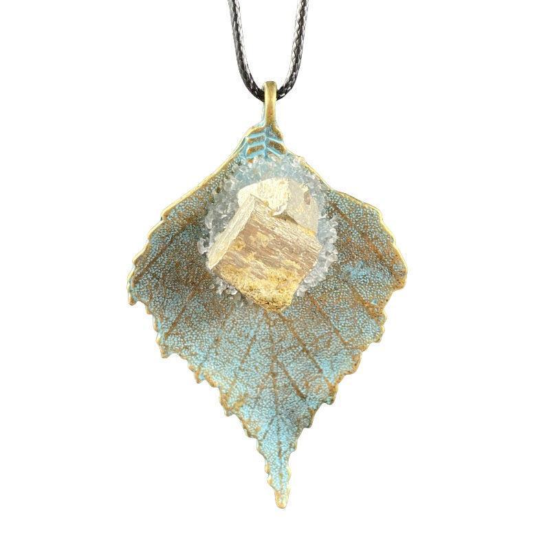 Pyrite Leaf Shape Rough Crystal Fashion Pendant Necklaces GEMROCKY-5-